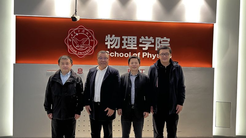 电子配件与电子元器件：型号与参数解析